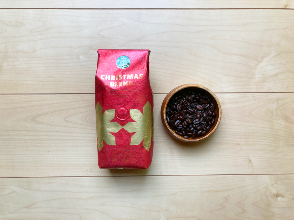 スターバックス クリスマス ブレンド 2022年 パッケージ 表面 季節限定